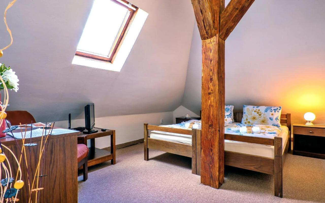 Hotel Stara Skola Na Sumave Hořice na Šumavě Exteriör bild